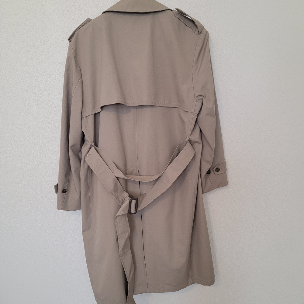 London Fog VTG Classic Men's Tan Trench Coat Sz 42 Short - Picture 5 of 7